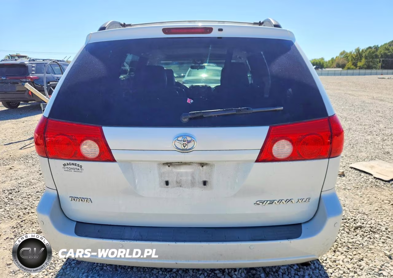 2010 Toyota Sienna Xle VIN:5TDYK4CC4AS302724 - 6