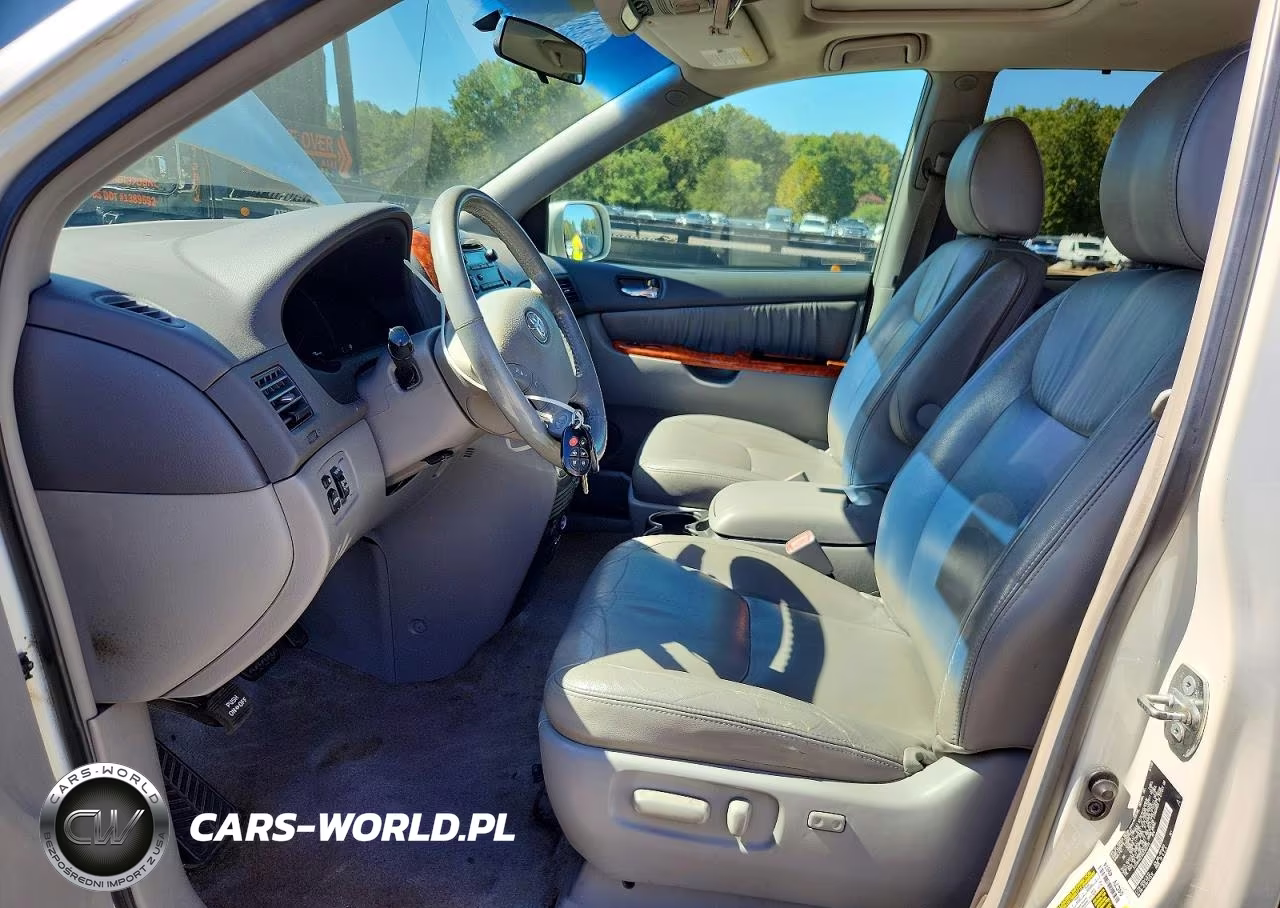 2010 Toyota Sienna Xle VIN:5TDYK4CC4AS302724 - 7