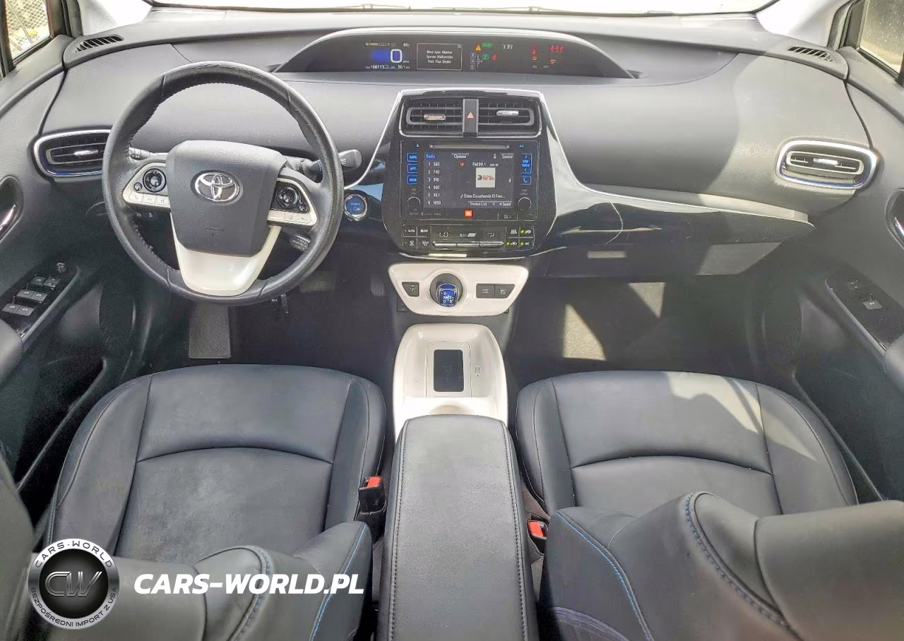 2017 Toyota Prius Four Touring VIN:JTDKARFU2H3030325 - 8