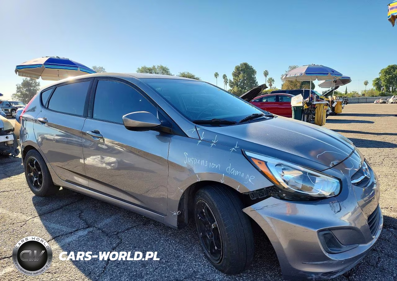 2017 Hyundai Accent Se VIN:KMHCT5AE4HU359797 - 4