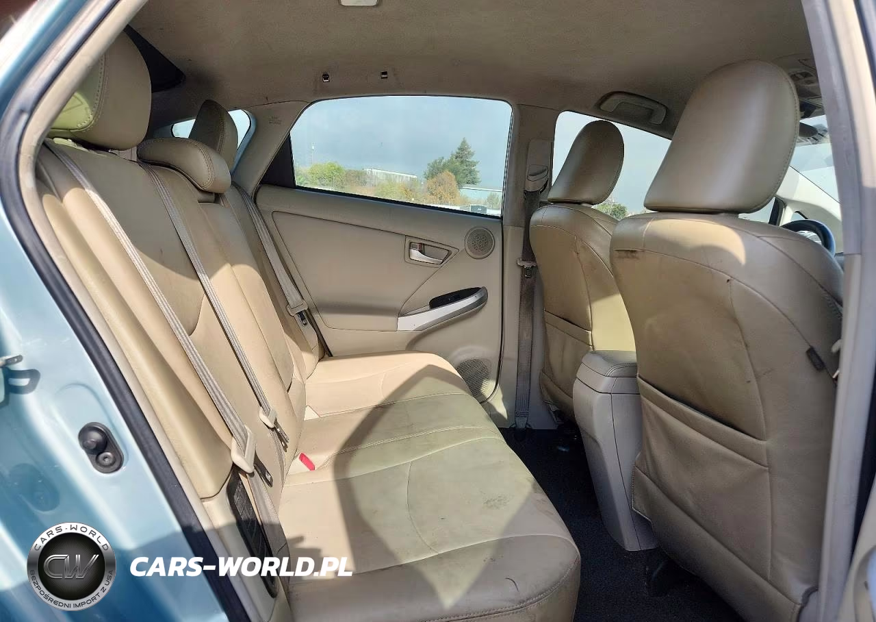 2014 Toyota Prius Four VIN:JTDKN3DU7E1823258 - 10