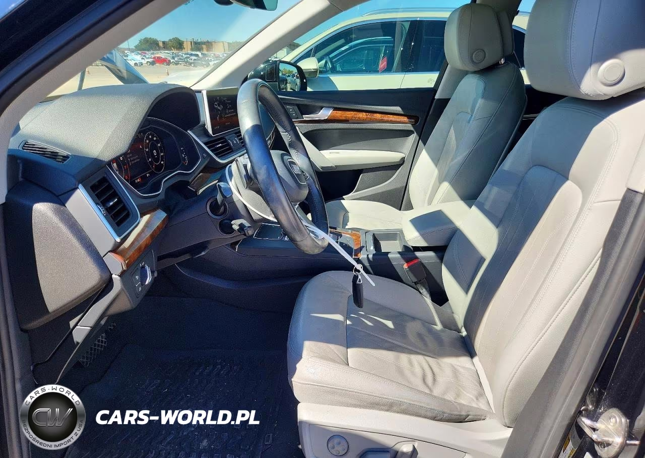2018 Audi Q5 Premium Plus VIN:WA1BNAFY8J2089636 - 7