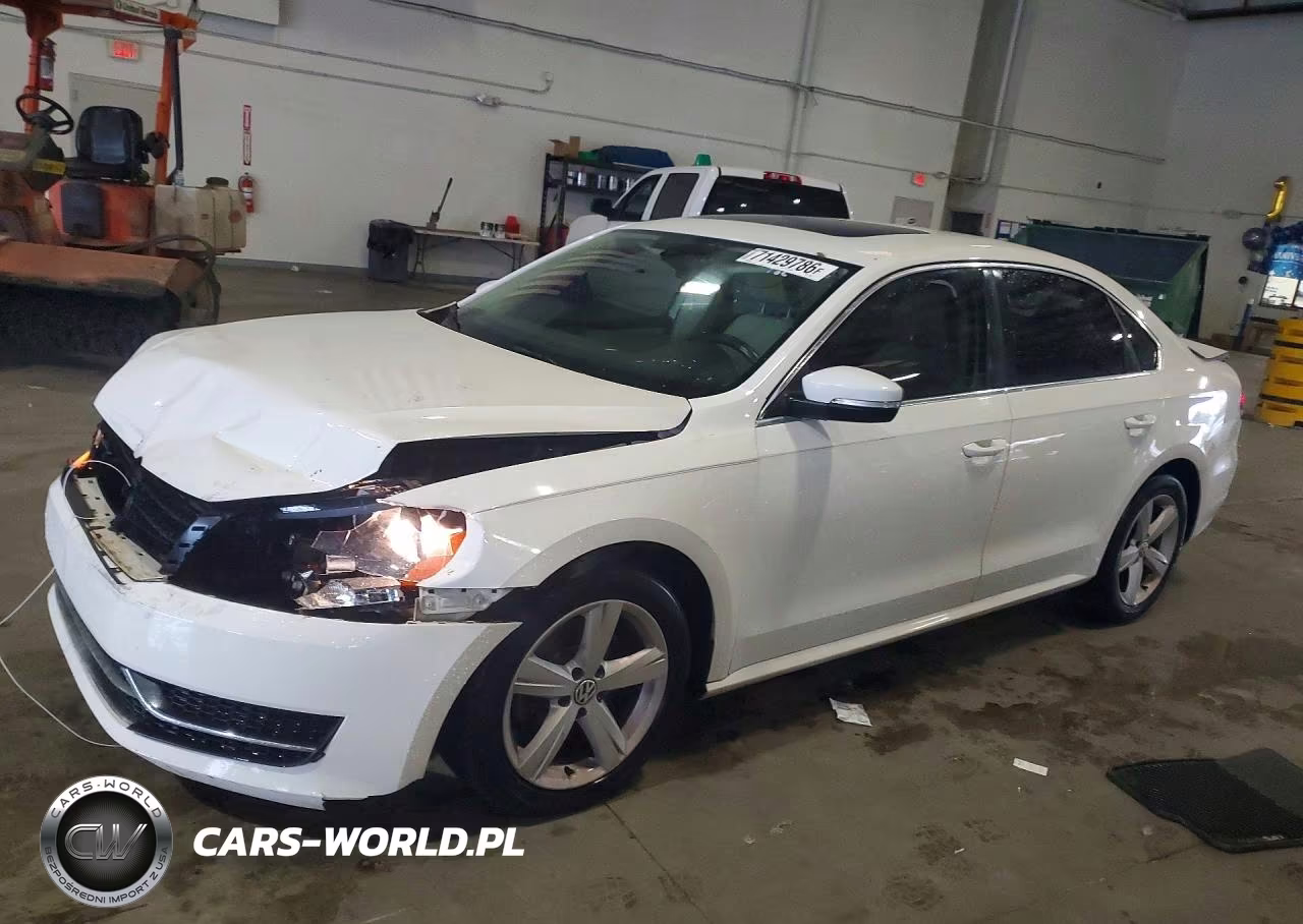 2012 Volkswagen Passat Se VIN:1VWBH7A36CC110831 - 1