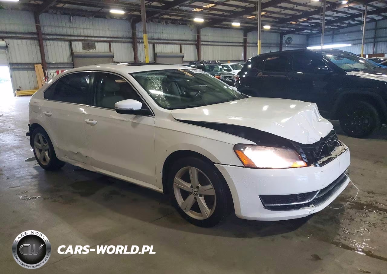 2012 Volkswagen Passat Se VIN:1VWBH7A36CC110831 - 4