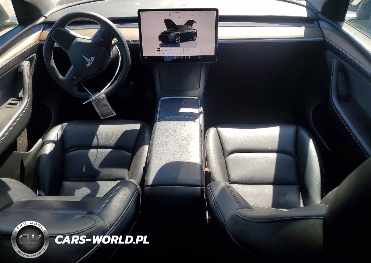 2024 Tesla Model Y VIN:7SAYGDED4RF095620 - 8