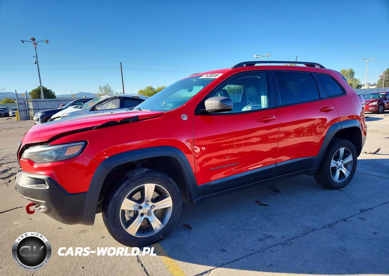 2019 Jeep Cherokee Trailhawk – zdjęcie 1 z 13