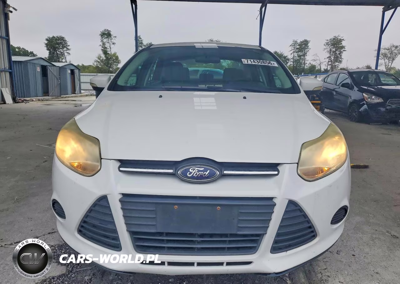 2014 Ford Focus Se VIN:1FADP3F2XEL190246 - 5
