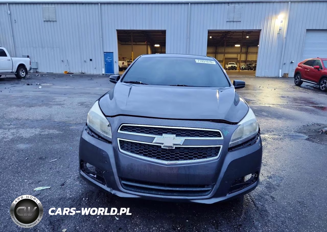 2013 Chevrolet Malibu Ls VIN:1G11B5SA7DF177707 - 5
