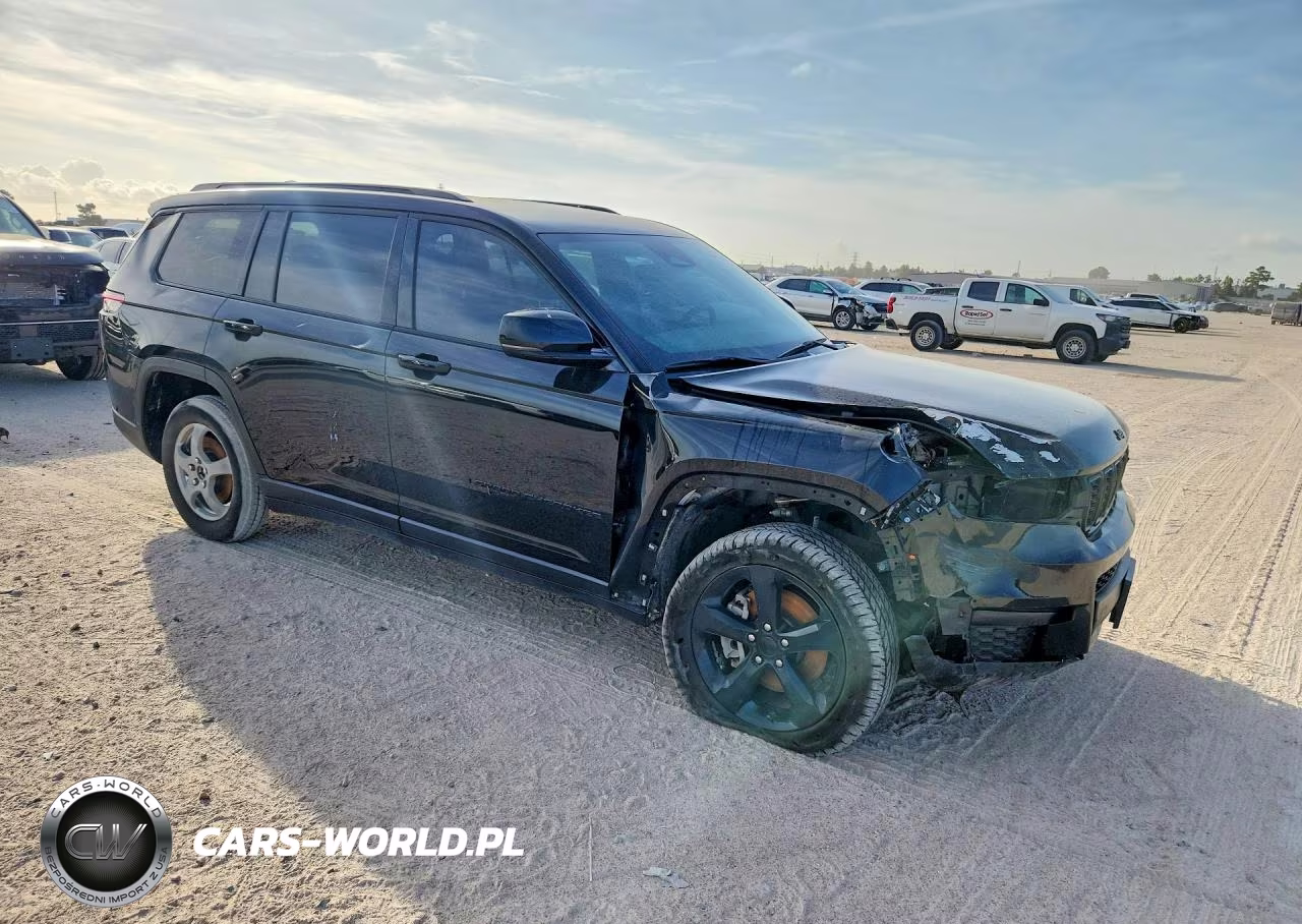 2023 Jeep Grand Cherokee L Laredo VIN:1C4RJKAG7P8728230 - 4