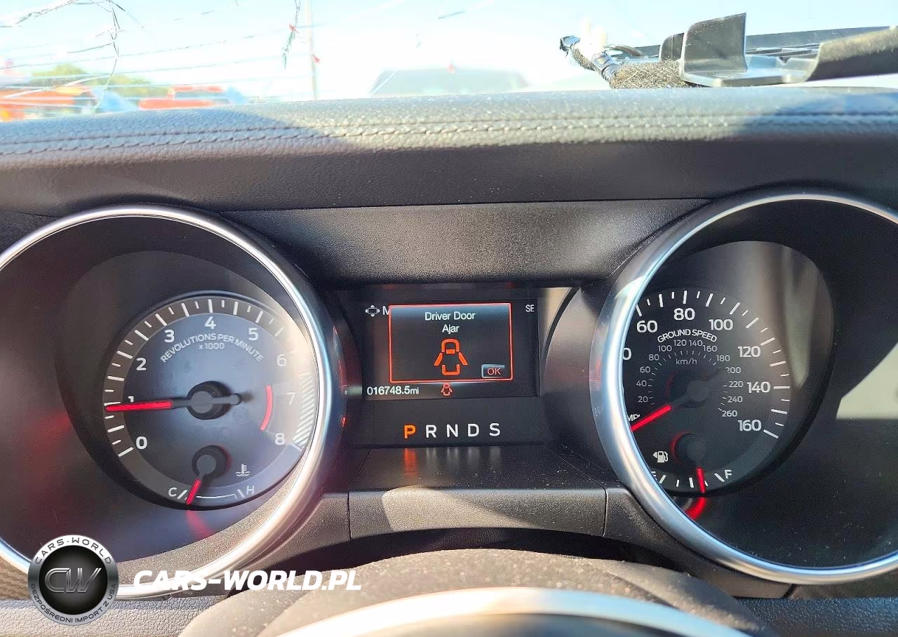 2023 Ford Mustang VIN:1FATP8UH2P5108839 - 9