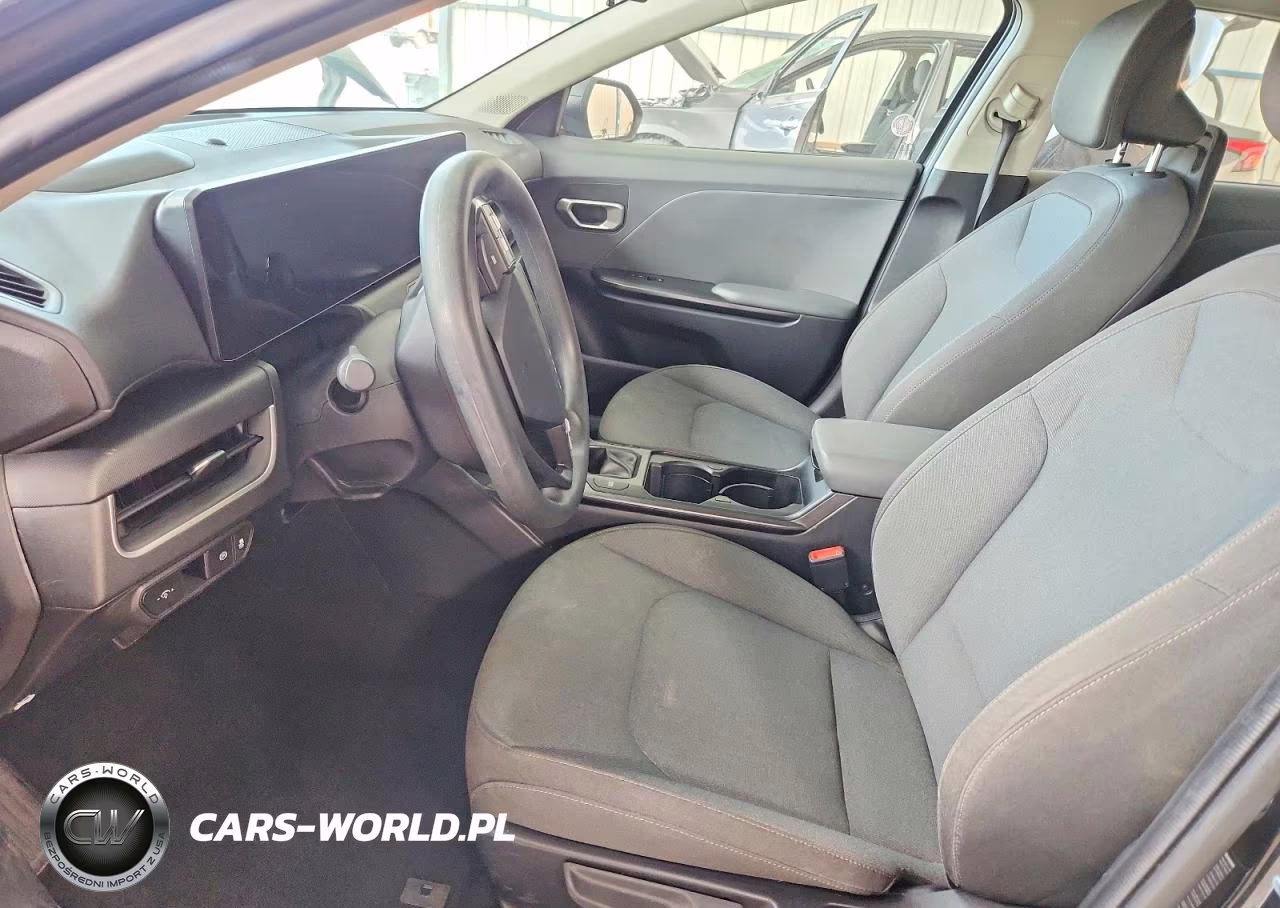 2025 Kia K4 Lxs VIN:3KPFT4DE0SE055301 - 7