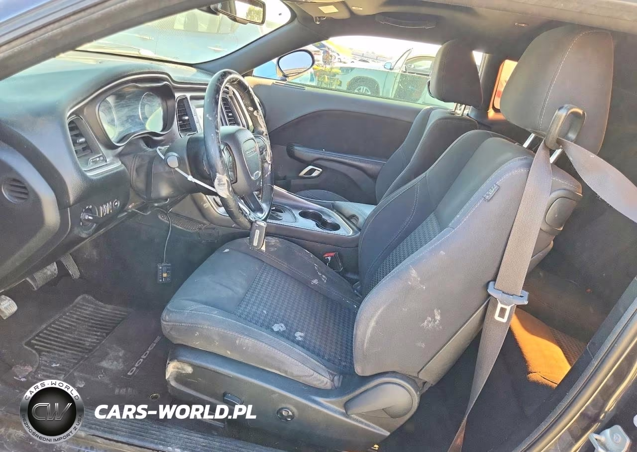 2017 Dodge Challenger Sxt VIN:2C3CDZAG2HH601276 - 7