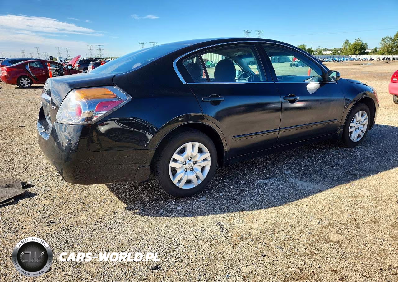 2012 Nissan Altima 2.5 VIN:1N4AL2AP6CC133390 - 3