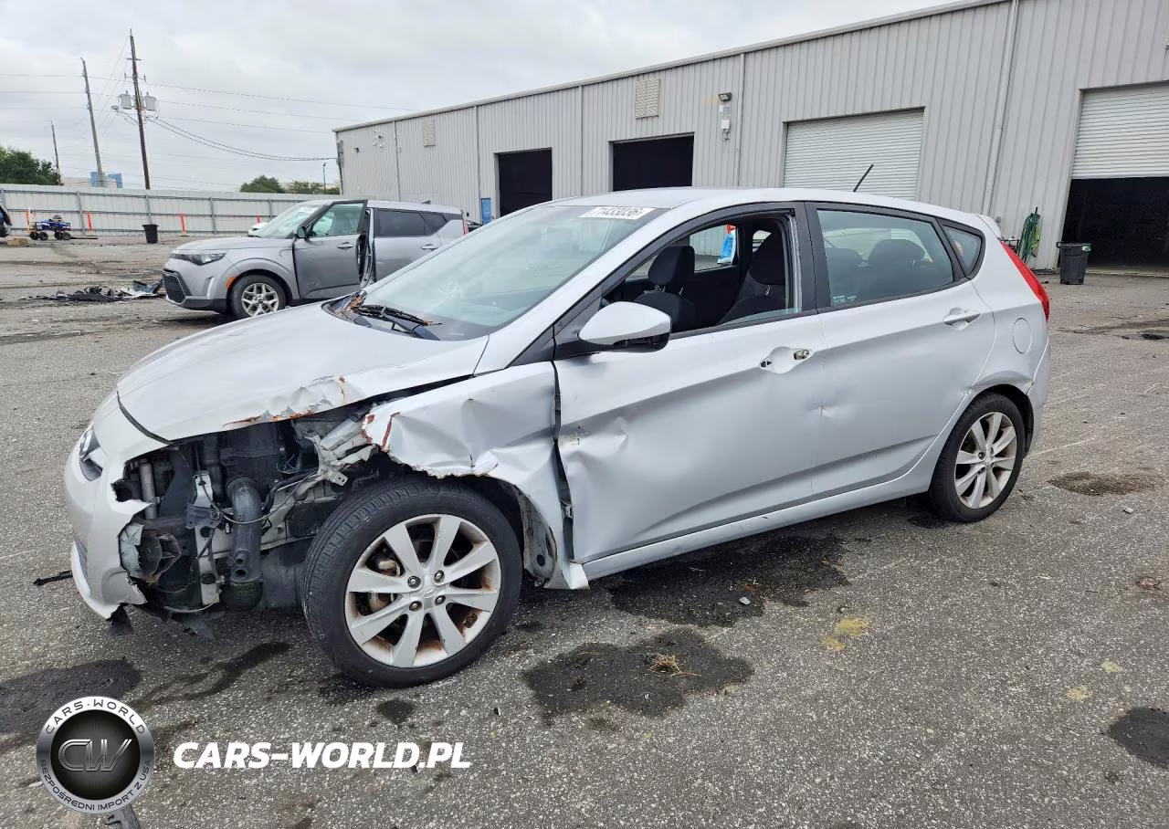 2014 Hyundai Accent Se VIN:KMHCU5AE0EU183159 - 1