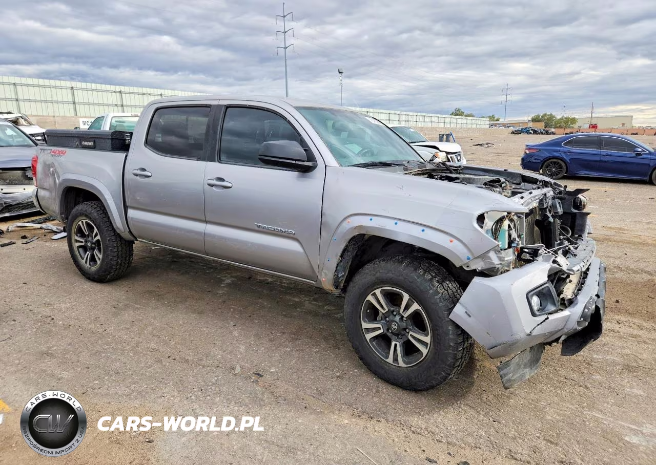 2017 Toyota Tacoma Trd Sport VIN:3TMCZ5AN9HM112749 - 4