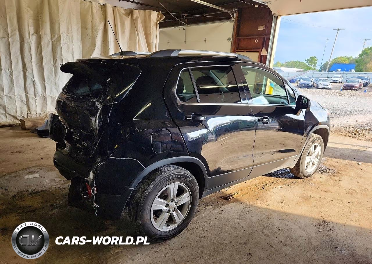 2019 Chevrolet Trax 1Lt VIN:3GNCJPSBXKL393116 - 3
