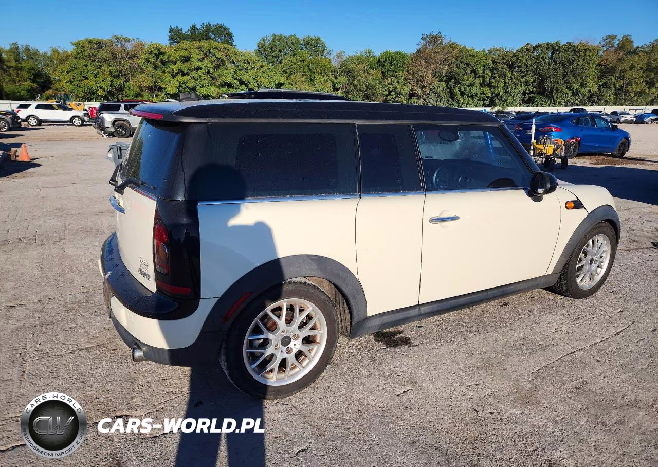 2009 Mini Cooper Clubman VIN:WMWML33599TN69018 - 3