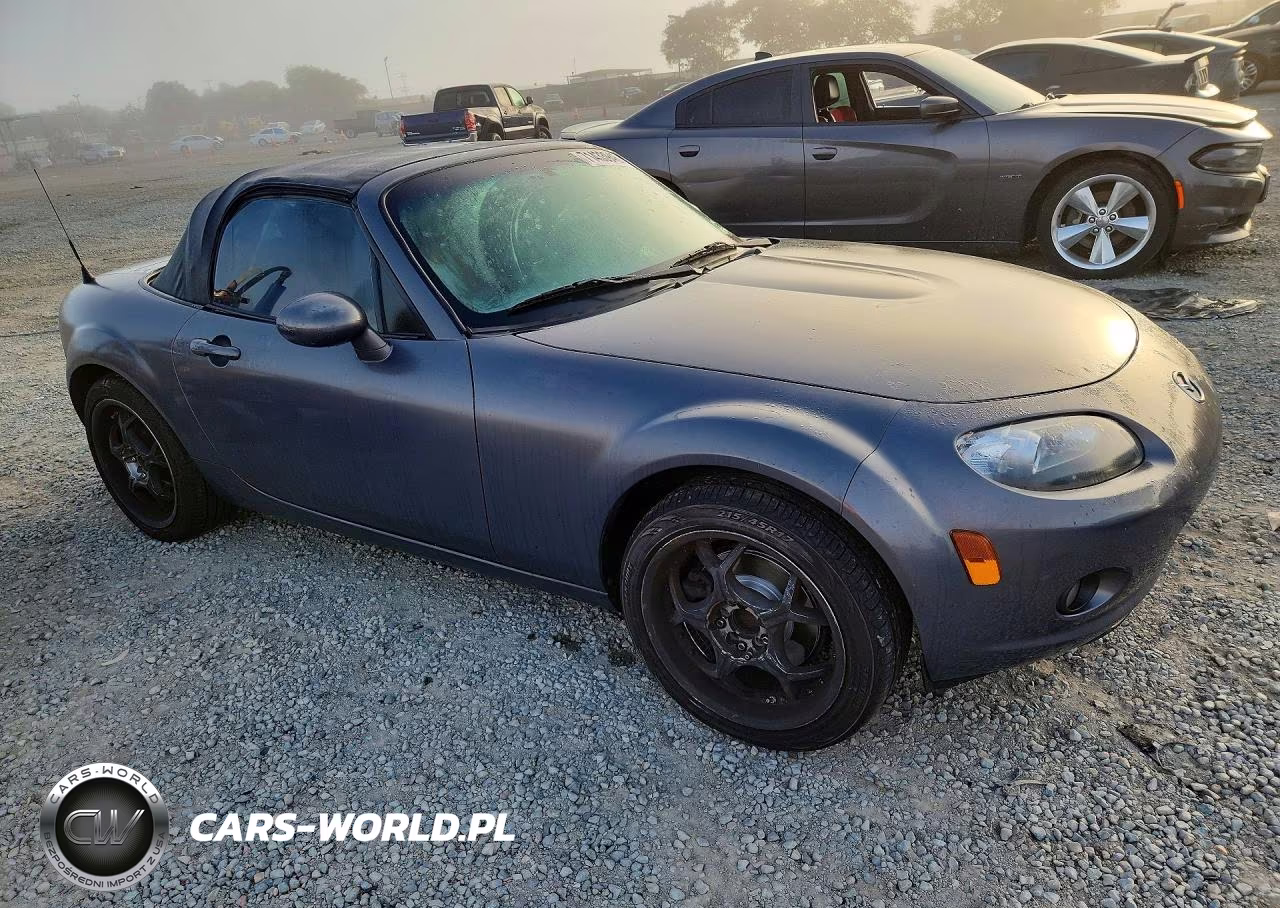 2007 Mazda Mx-5 VIN:JM1NC25F570126984 - 4