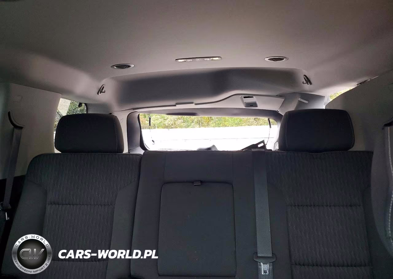 2019 Chevrolet Tahoe K1500 Ls VIN:1GNSKAKC3KR196893 - 10