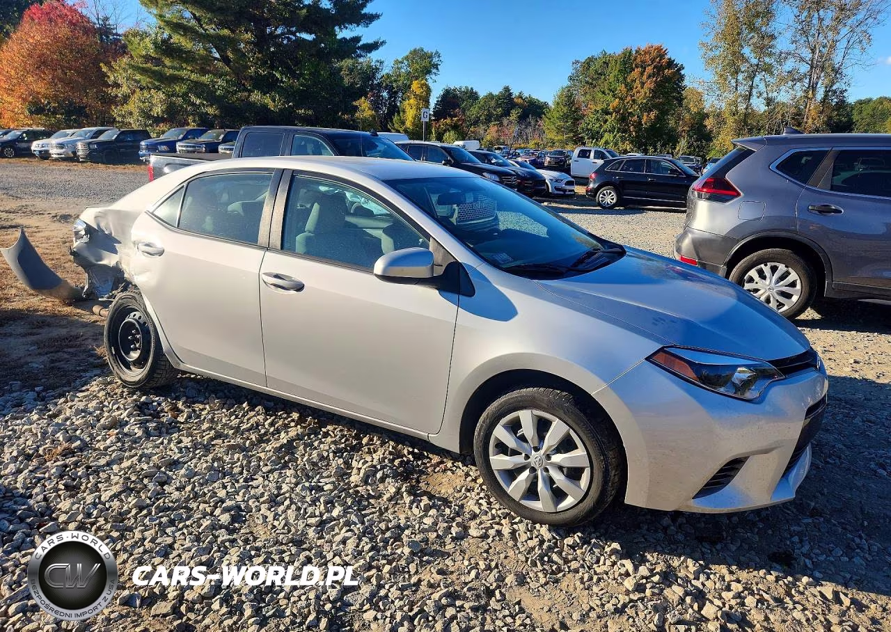 2015 Toyota Corolla Le VIN:2T1BURHE5FC399245 - 4