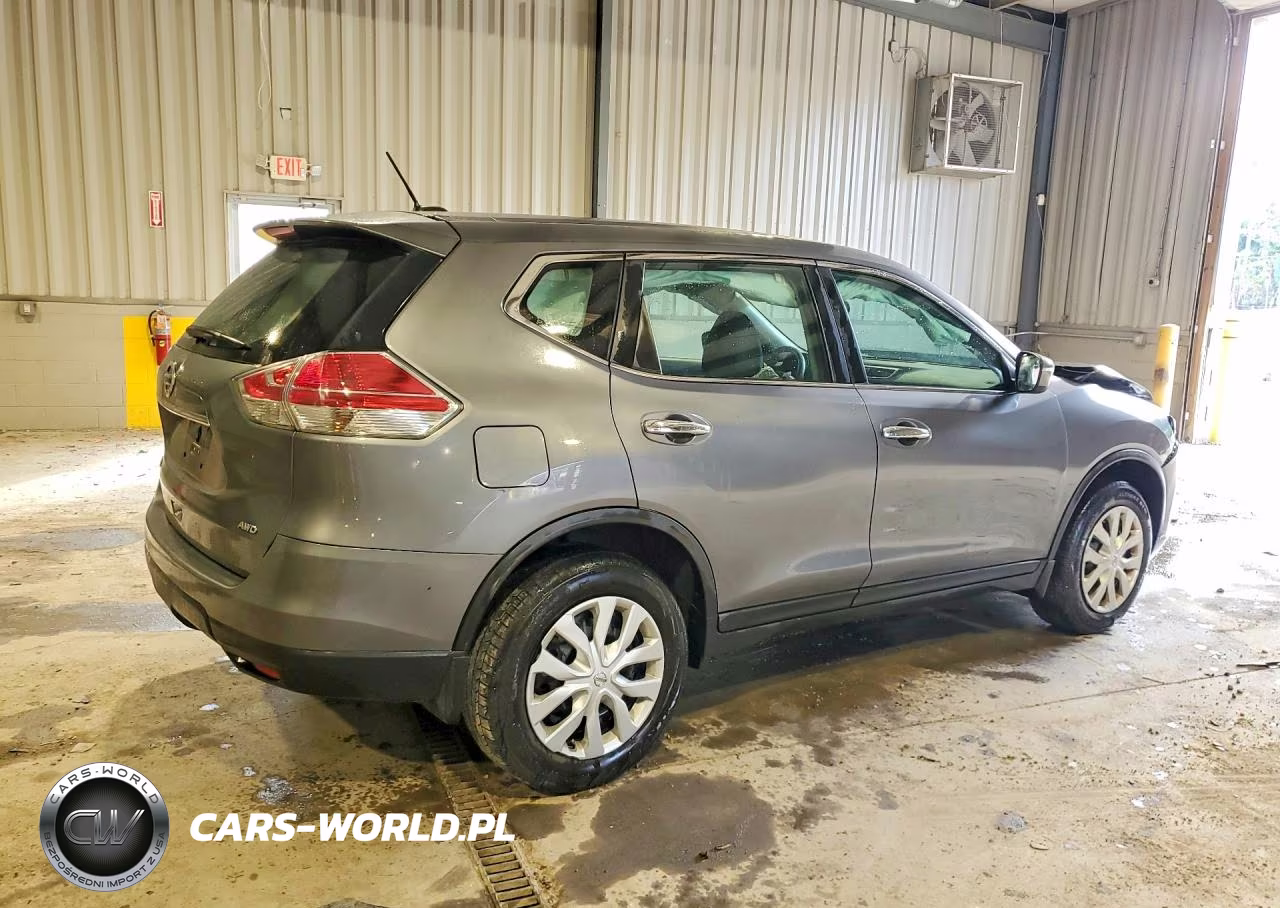 2015 Nissan Rogue S VIN:5N1AT2MV5FC836662 - 3