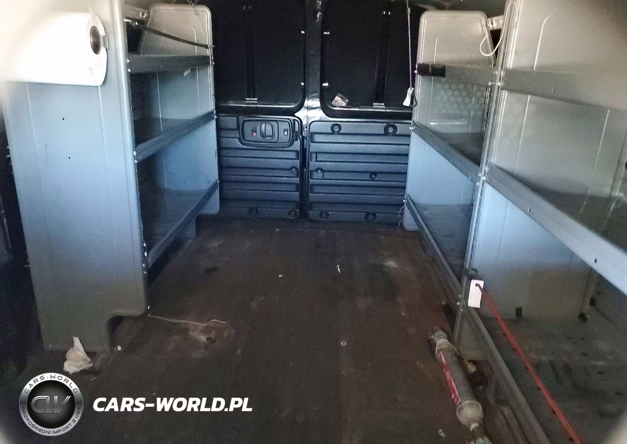 2019 Chevrolet Express G2500 VIN:1GCWGAFG5K1239654 - 10