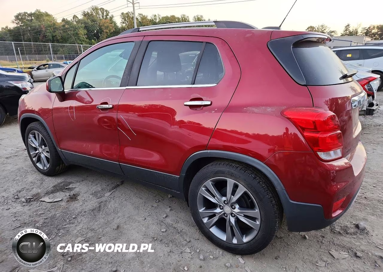2018 Chevrolet Trax Premier VIN:3GNCJMSB3JL391155 - 2