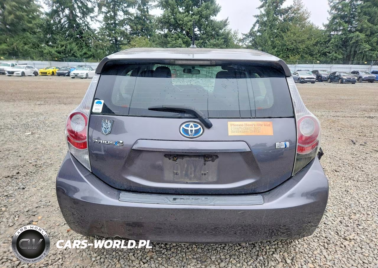 2012 Toyota Prius C One VIN:JTDKDTB30C1504598 - 6