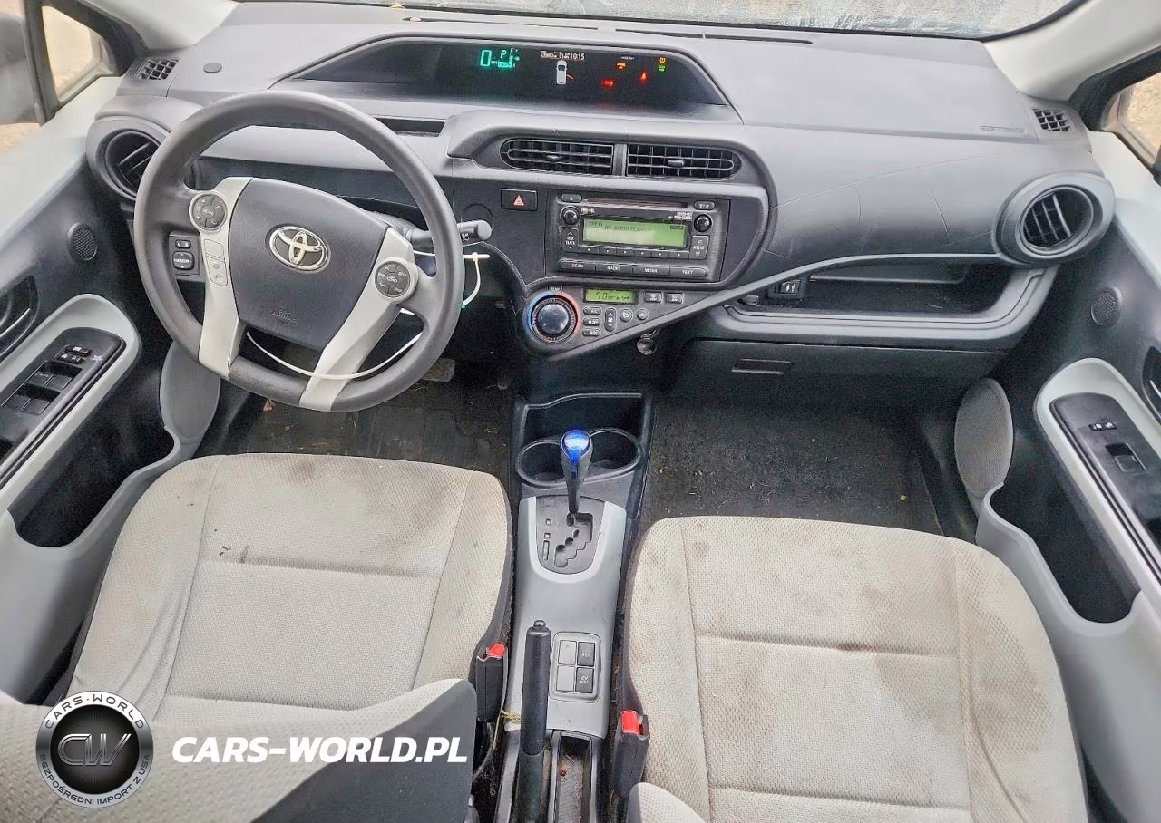 2012 Toyota Prius C One VIN:JTDKDTB30C1504598 - 8