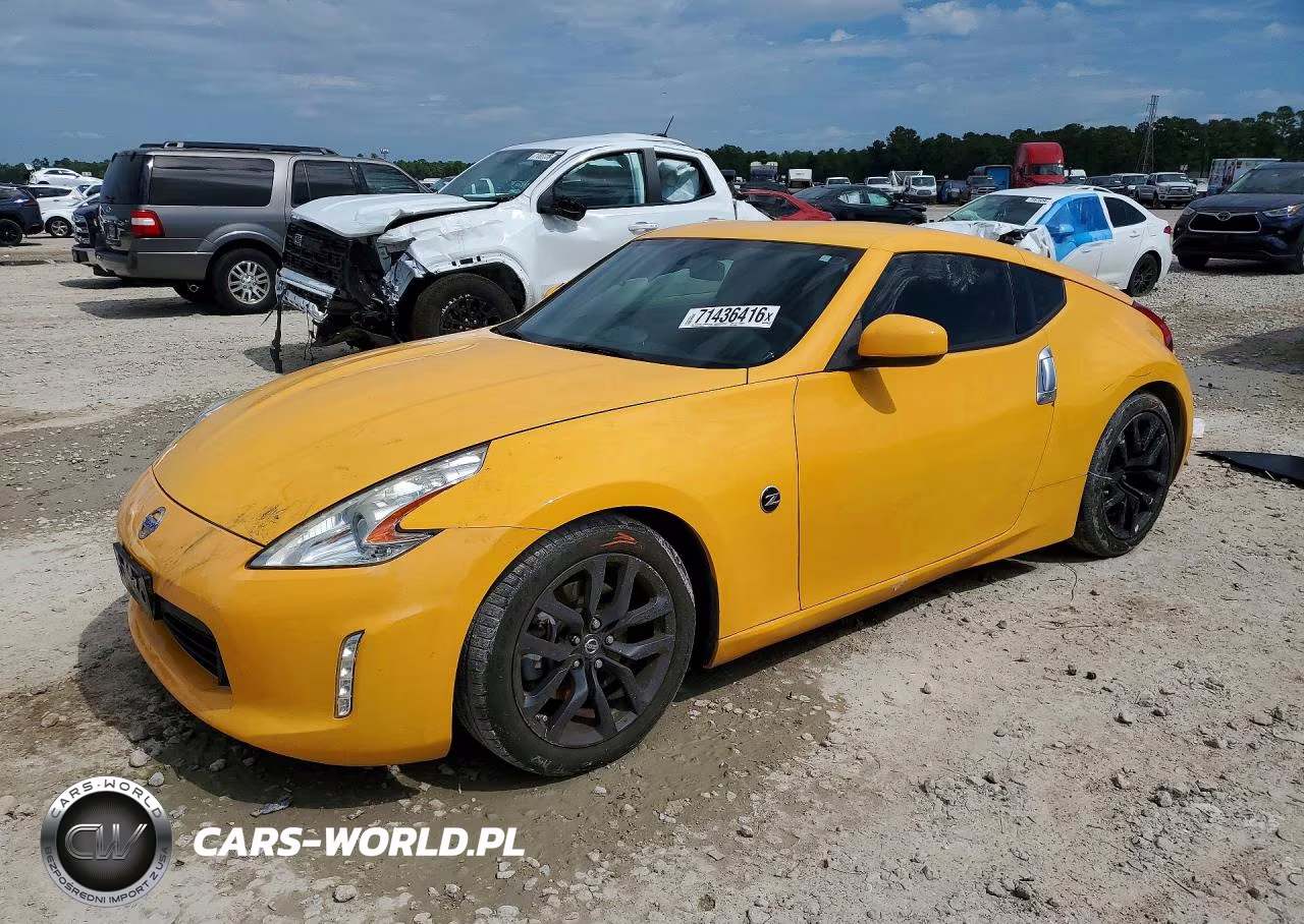 2017 Nissan 370Z Base