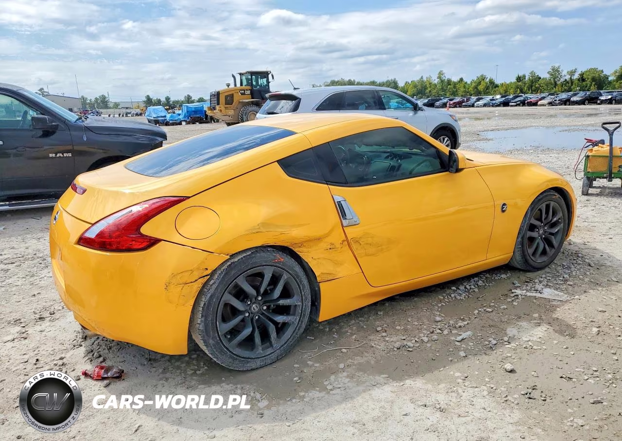 2017 Nissan 370Z Base VIN:JN1AZ4EH0HM950950 - 3