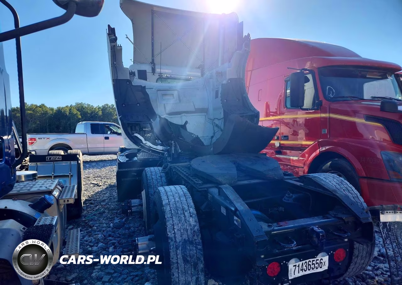 2027 Kenworth T680 Semi Truck VIN:1XKYD49X9VJ247716 - 2