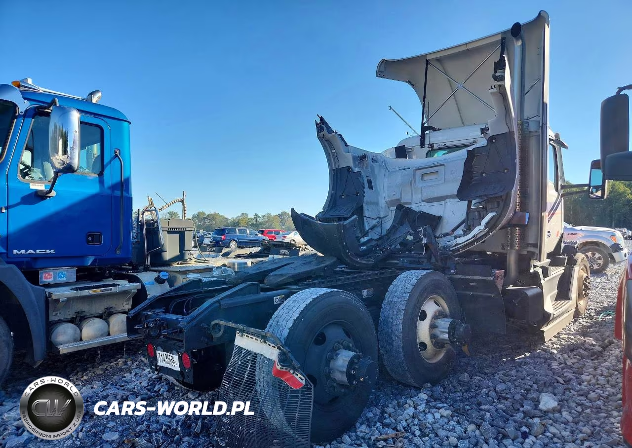 2027 Kenworth T680 Semi Truck VIN:1XKYD49X9VJ247716 - 3