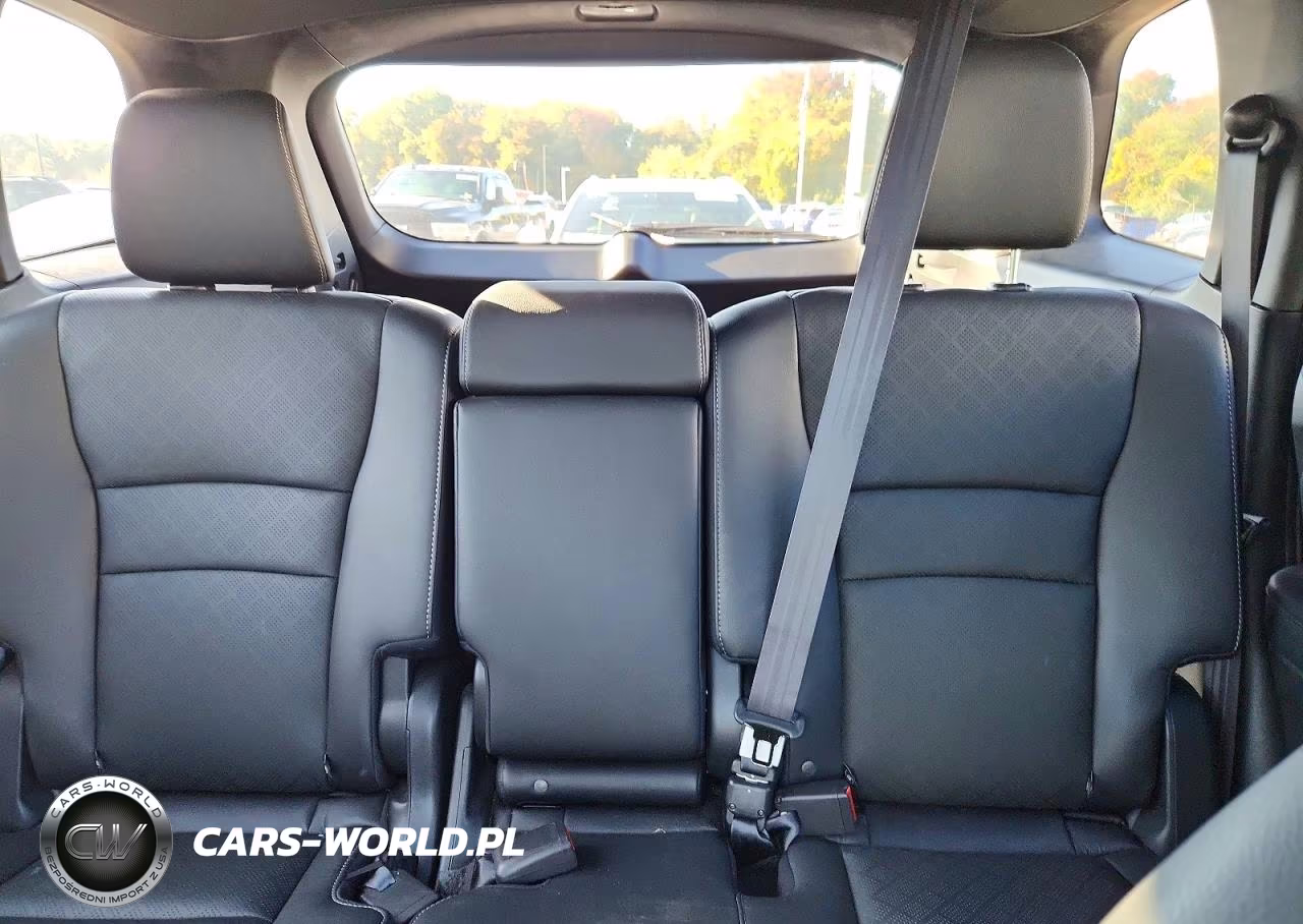 2020 Honda Passport Touring VIN:5FNYF8H98LB009604 - 10