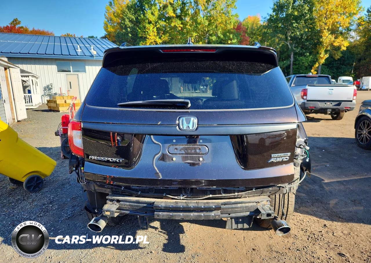 2020 Honda Passport Touring VIN:5FNYF8H98LB009604 - 6