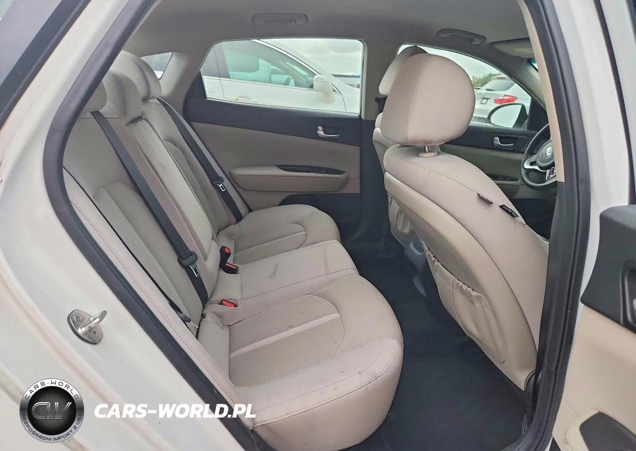 2018 Kia Optima Lx VIN:5XXGT4L31JG249782 - 10
