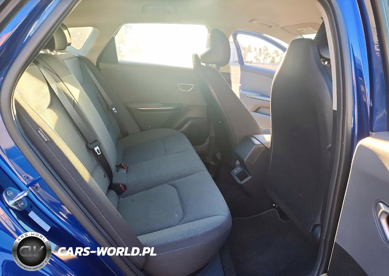 2025 Kia K4 Lxs VIN:3KPFT4DE0SE235149 - 10