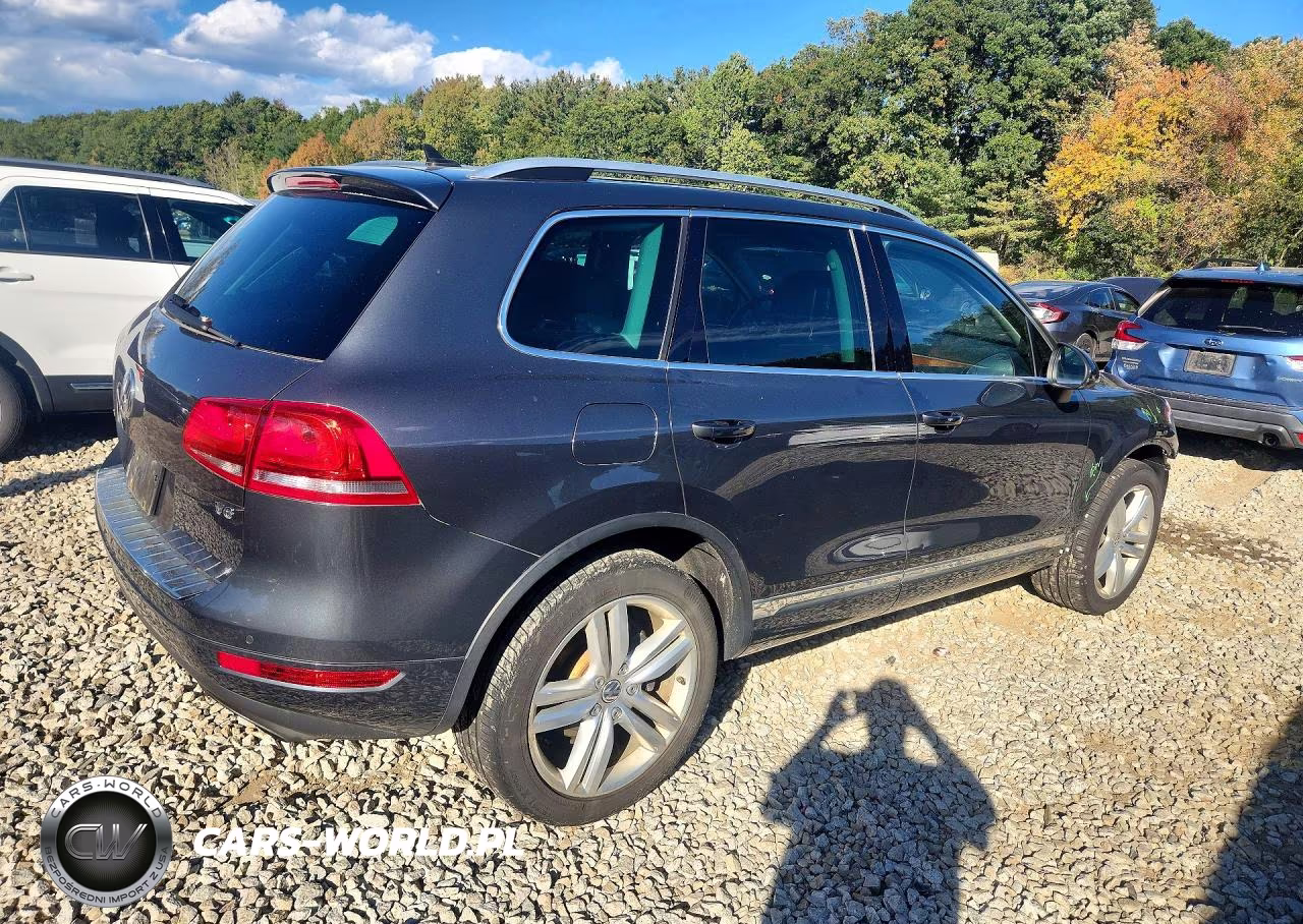 2012 Volkswagen Touareg V6 VIN:WVGEF9BP7CD007877 - 3