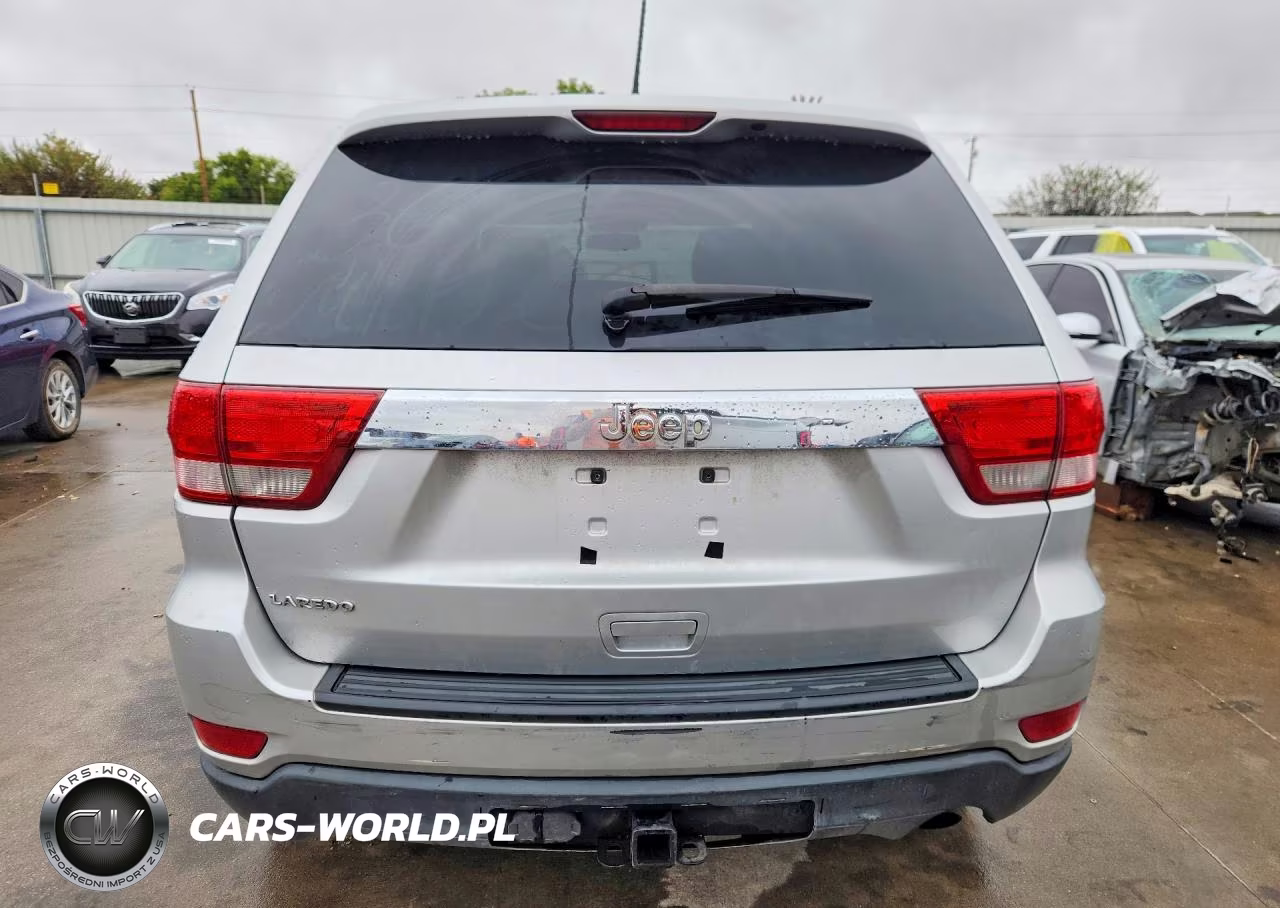 2012 Jeep Grand Cherokee Laredo VIN:1C4RJEAG6CC307317 - 6