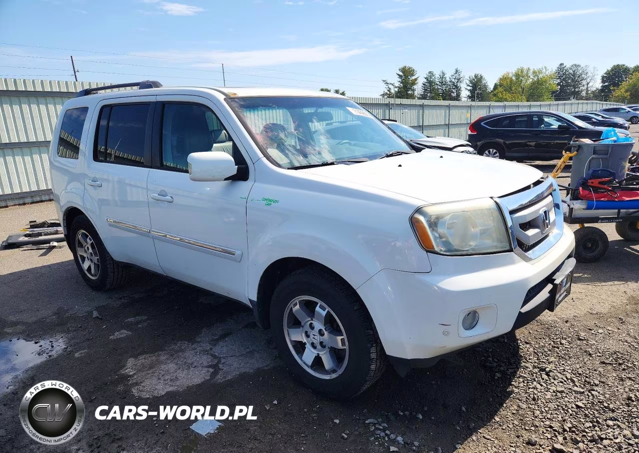 2011 Honda Pilot Touring VIN:5FNYF4H96BB082980 - 4