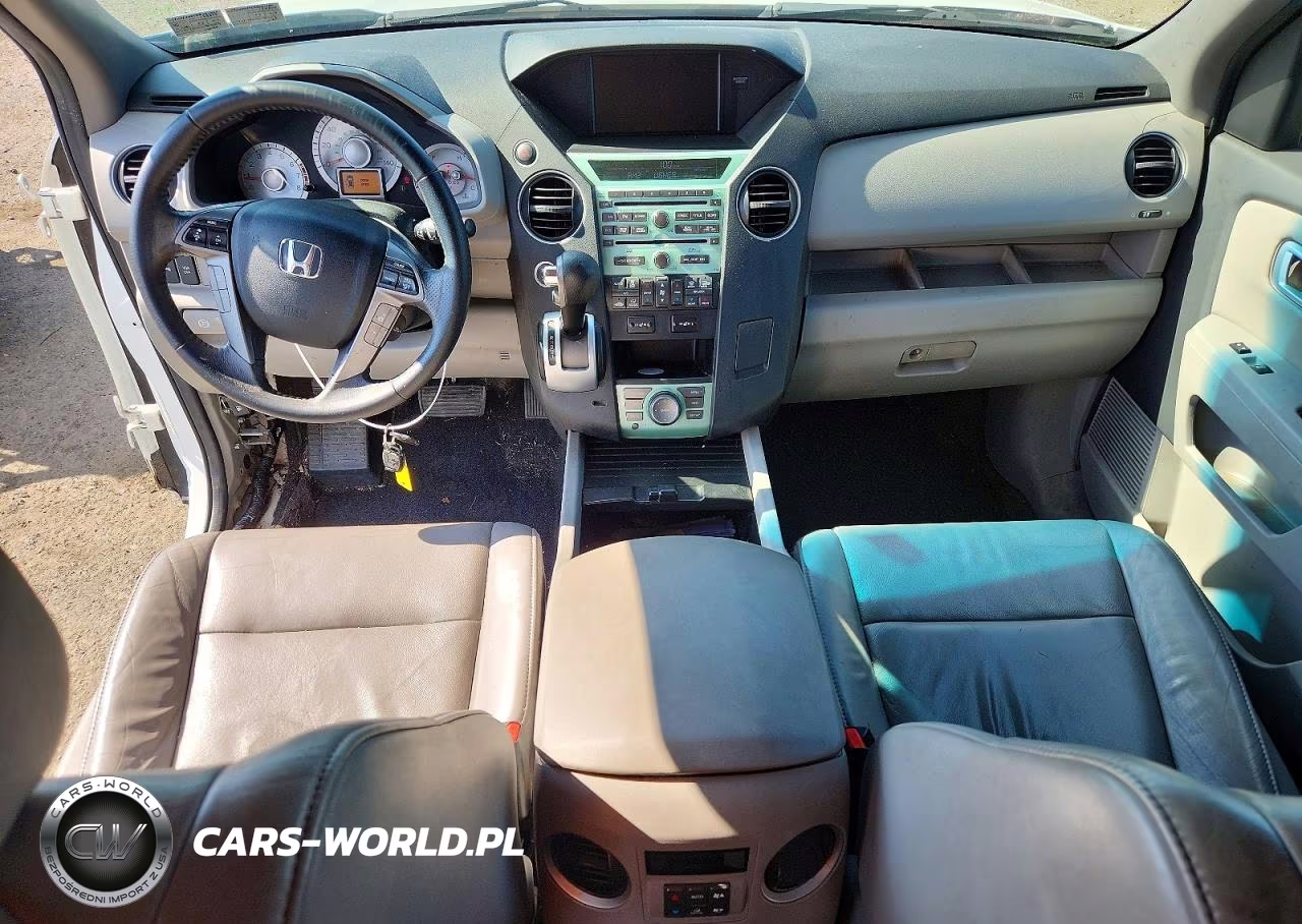 2011 Honda Pilot Touring VIN:5FNYF4H96BB082980 - 8