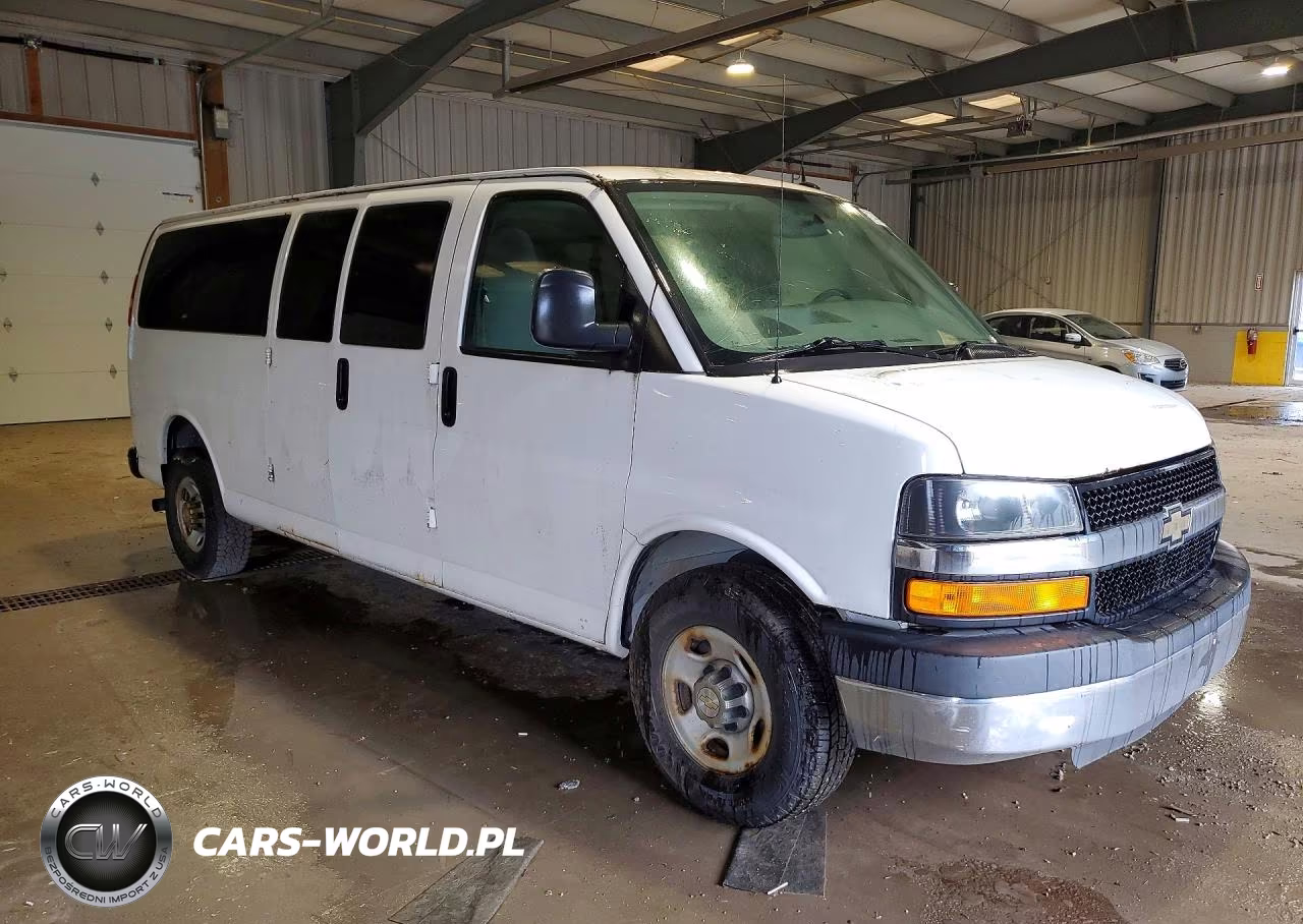 2015 Chevrolet Express G3500 Lt VIN:1GAZG1FG8F1211441 - 4