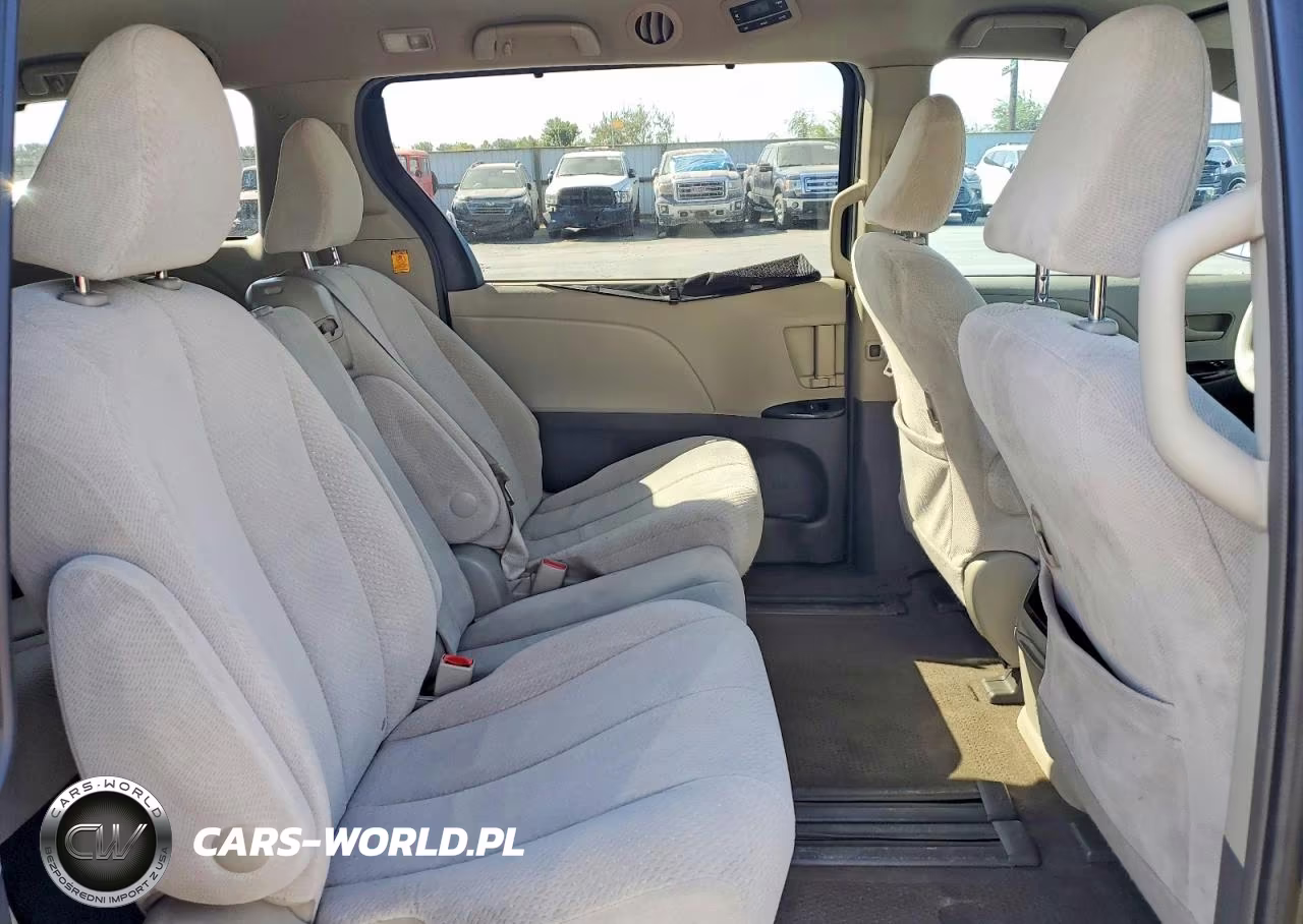 2013 Toyota Sienna Le VIN:5TDKK3DC3DS321025 - 11