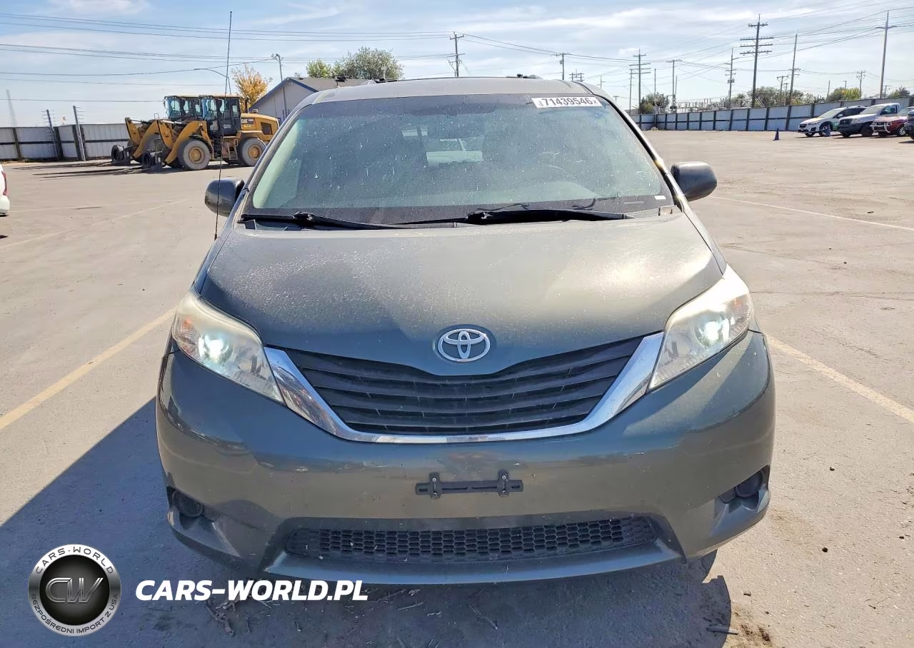 2013 Toyota Sienna Le VIN:5TDKK3DC3DS321025 - 5