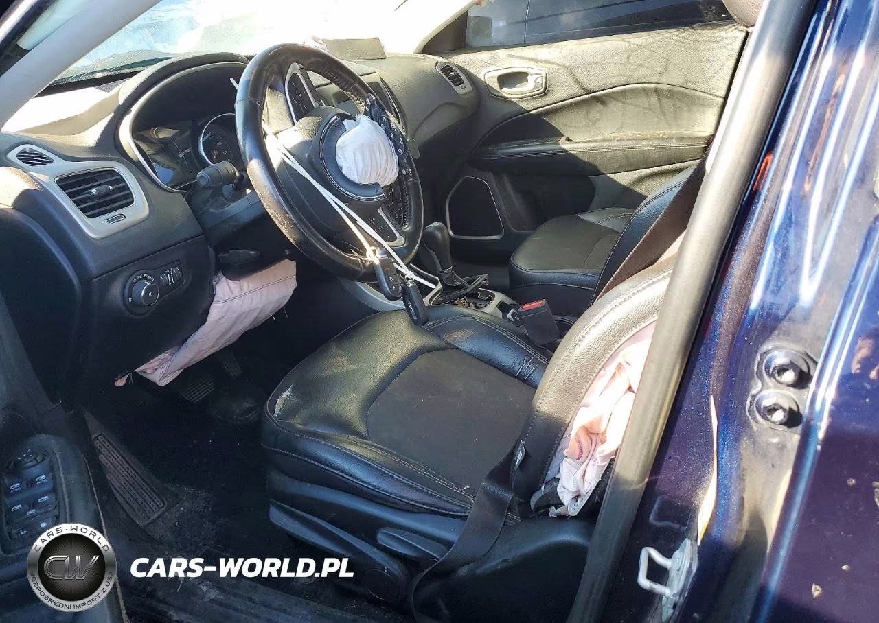 2019 Jeep Compass Latitude VIN:3C4NJDBB8KT807008 - 7