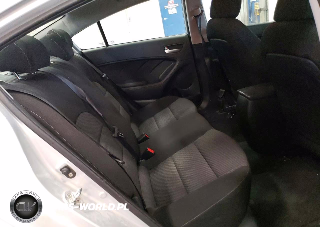 2017 Kia Forte Lx VIN:3KPFK4A78HE031278 - 10