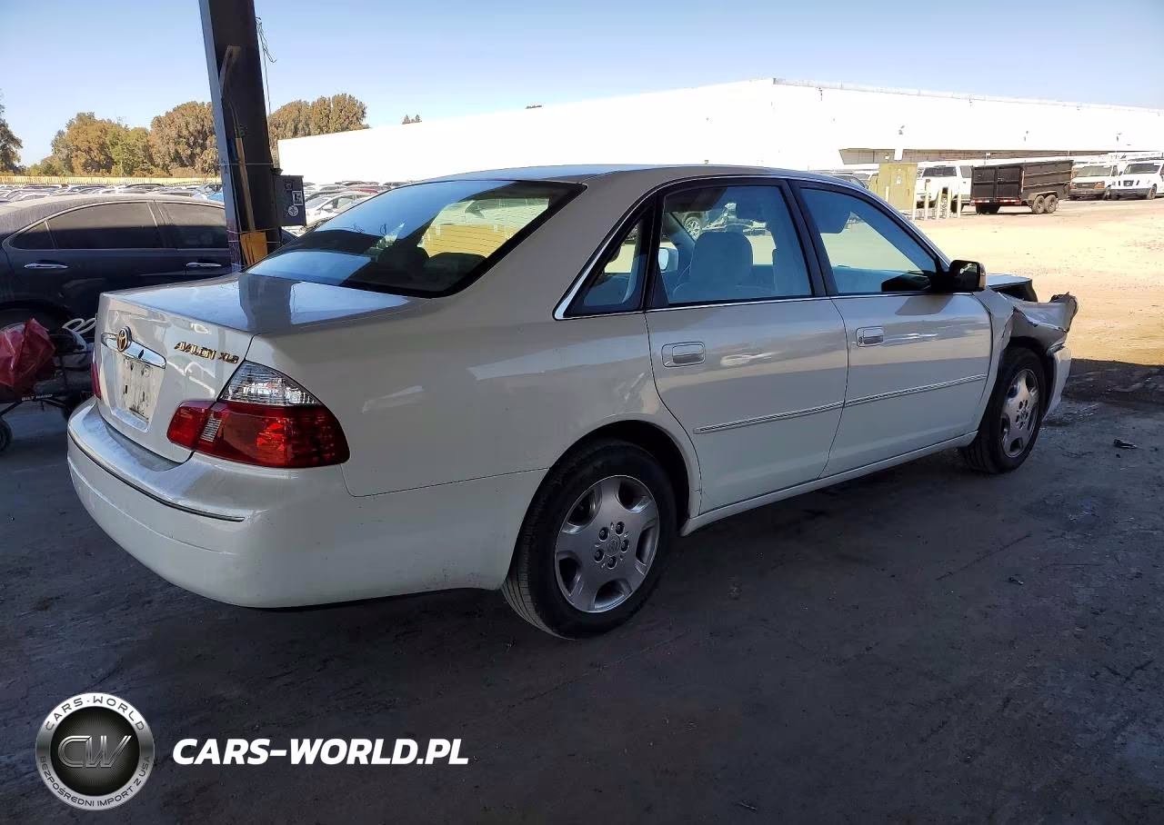 2003 Toyota Avalon Xls VIN:4T1BF28BX3U312845 - 3