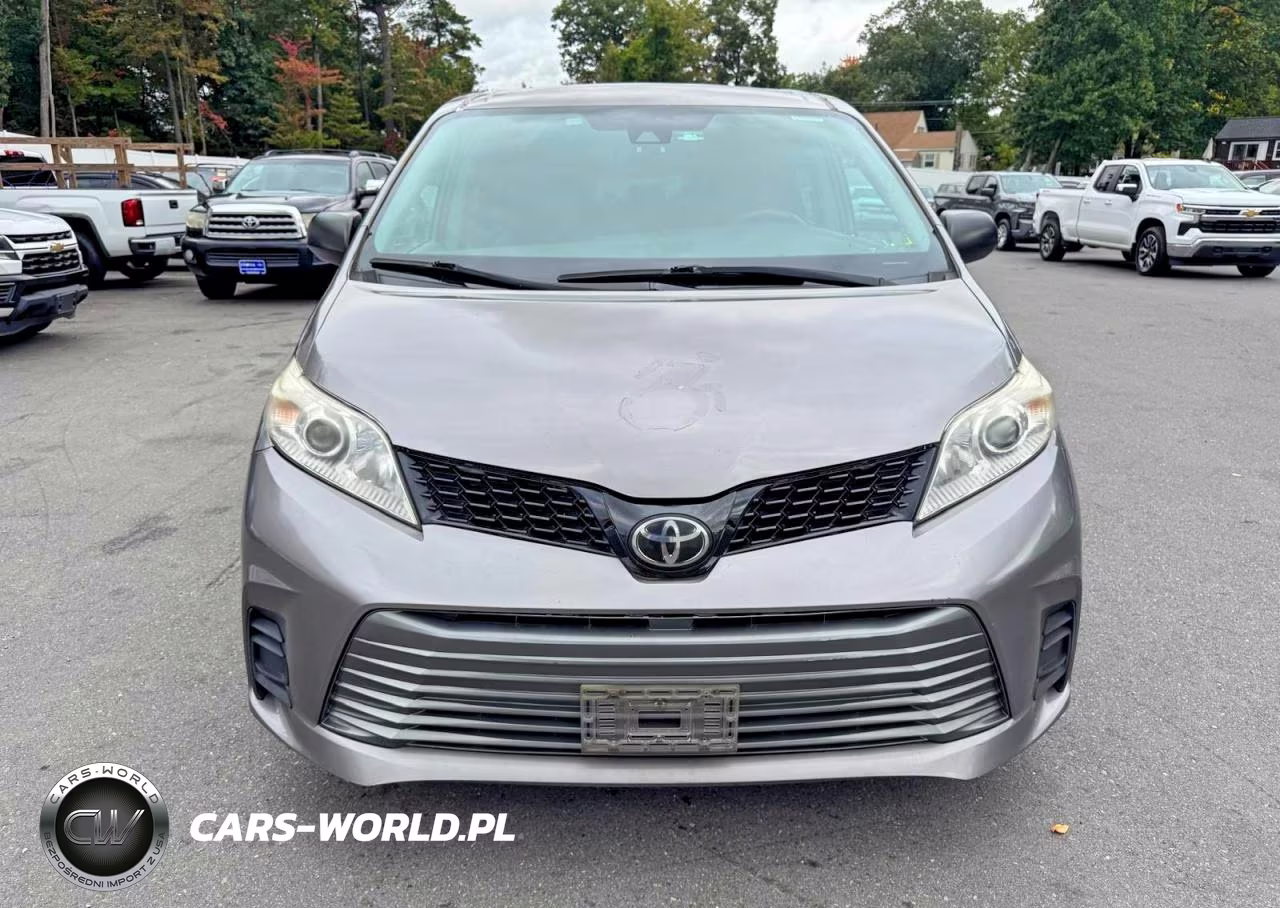 2018 Toyota Sienna L VIN:5TDZZ3DC8JS908598 - 5