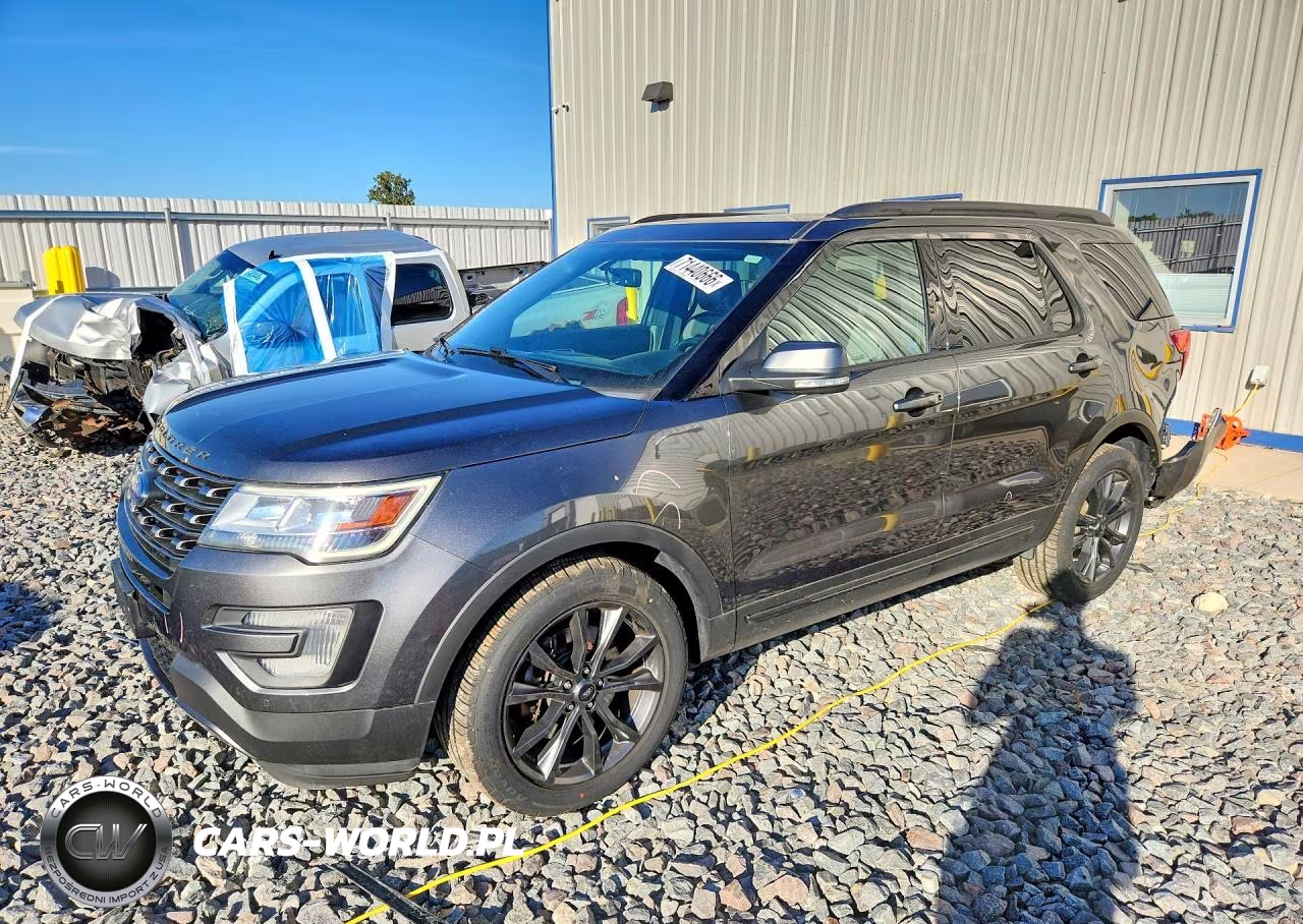 2017 Ford Explorer Xlt – zdjęcie 1 z 13