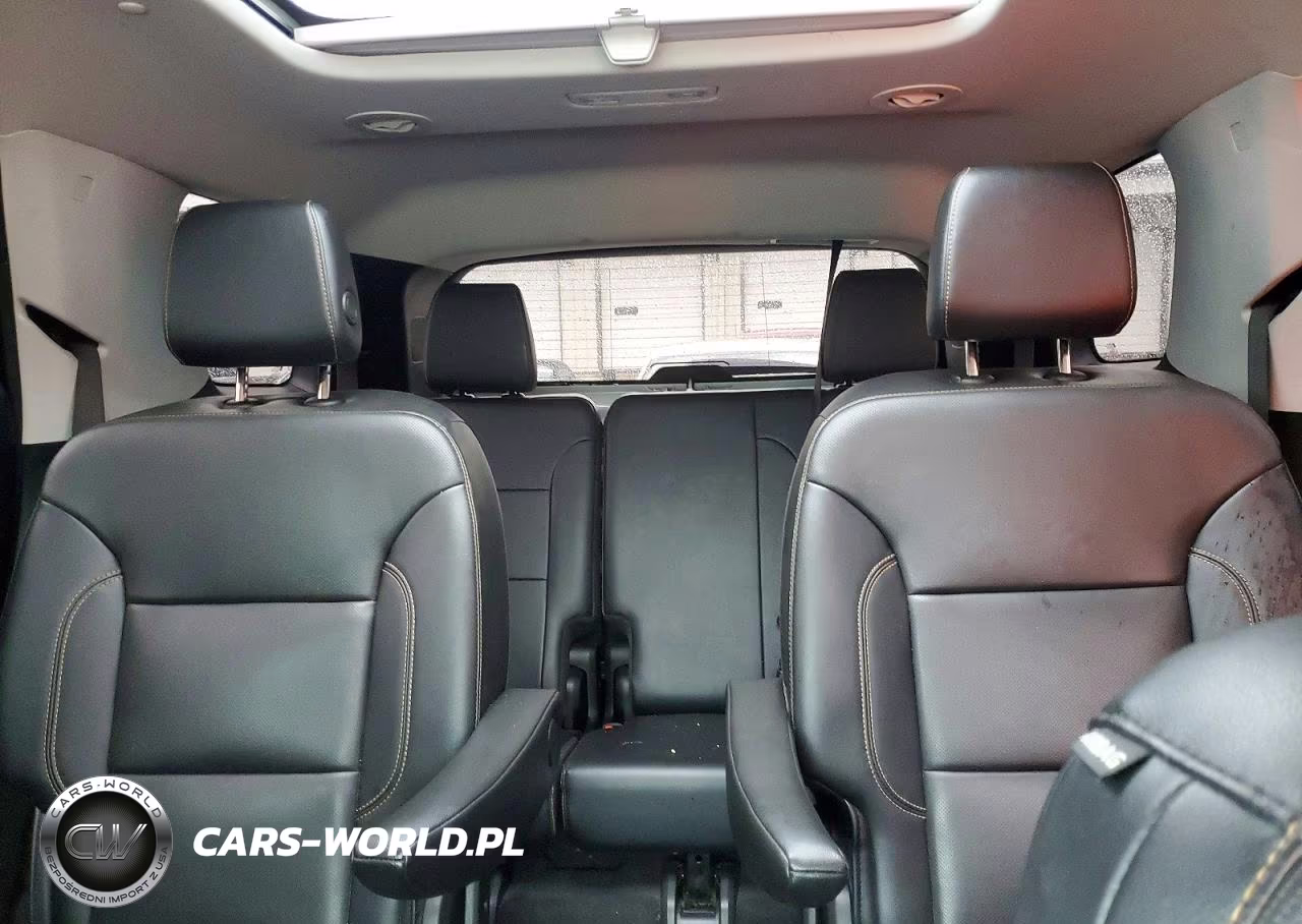 2018 Chevrolet Traverse Premier VIN:1GNEVJKW5JJ161395 - 10